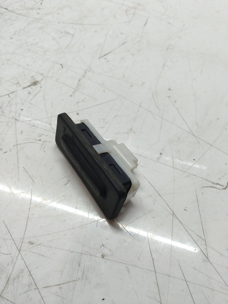[MTD-511558] Tirador de puerta Peugeot 308 SW III FC 1.5 BlueHDi 130
