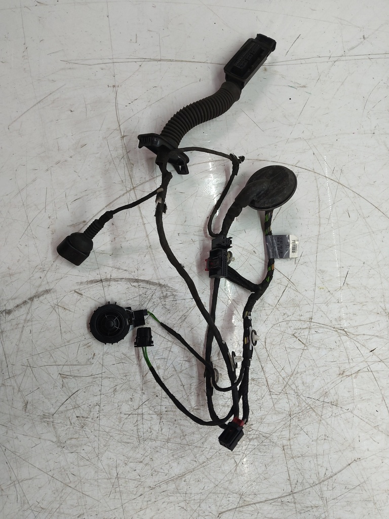 [MTD-513834] Cableado de puerta trasera derecha Audi A3 S3 Berlina 8VS CJXC CJX 8V5971687E