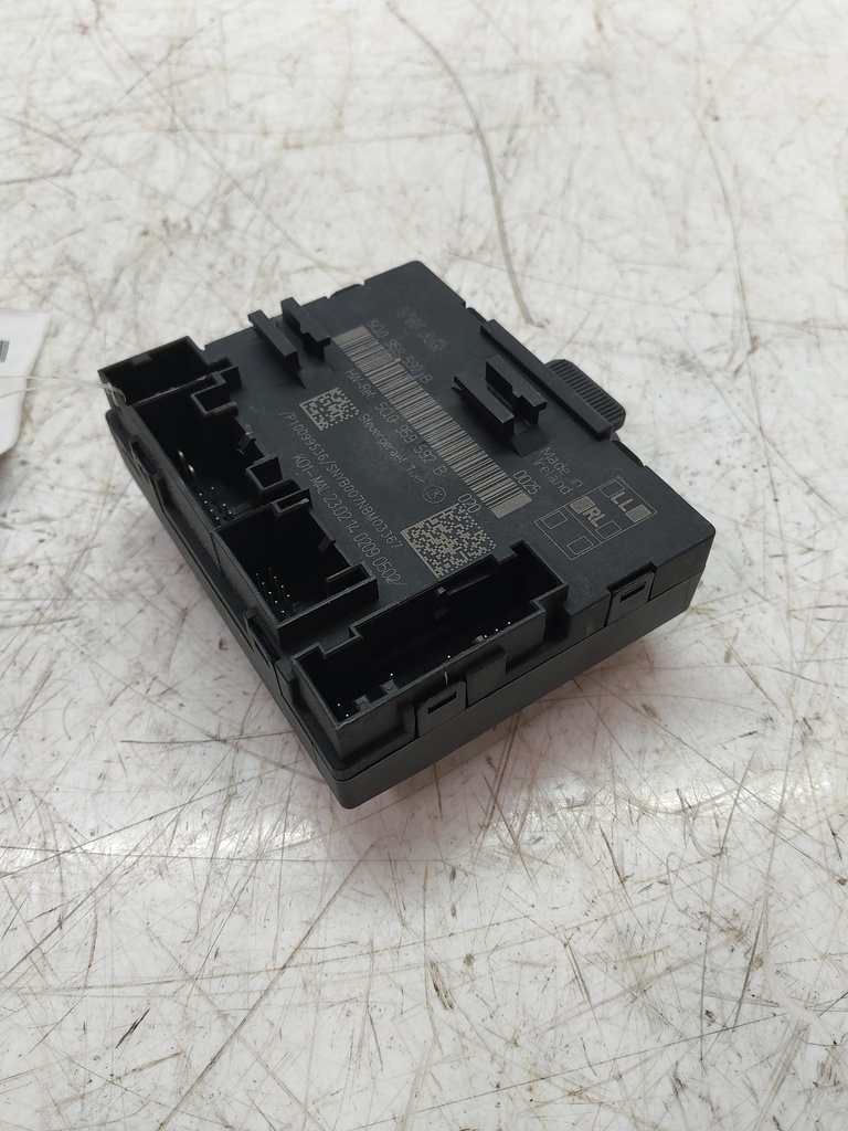 [MTD-514070] Unidad de control de puerta delantera izquierda VW Golf VII 5G1 2.0 TDI CRBC CRB