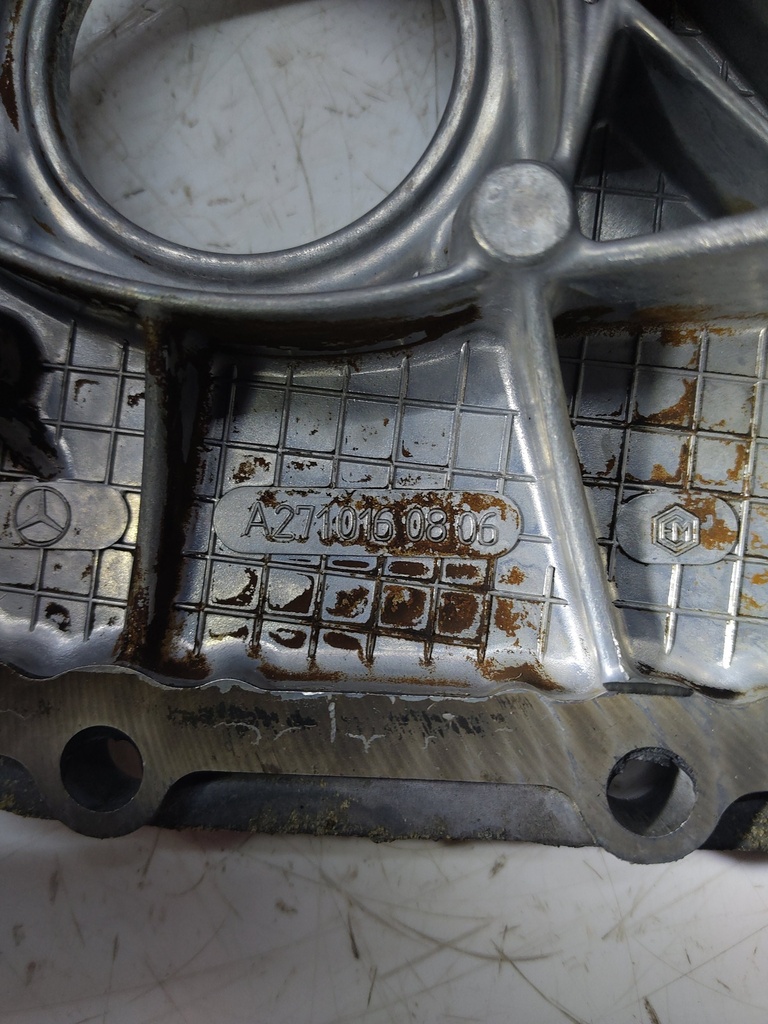[MTD-517449] Tapa de balancines Mercedes CLK C209 A209 1.8 M271.940 2006