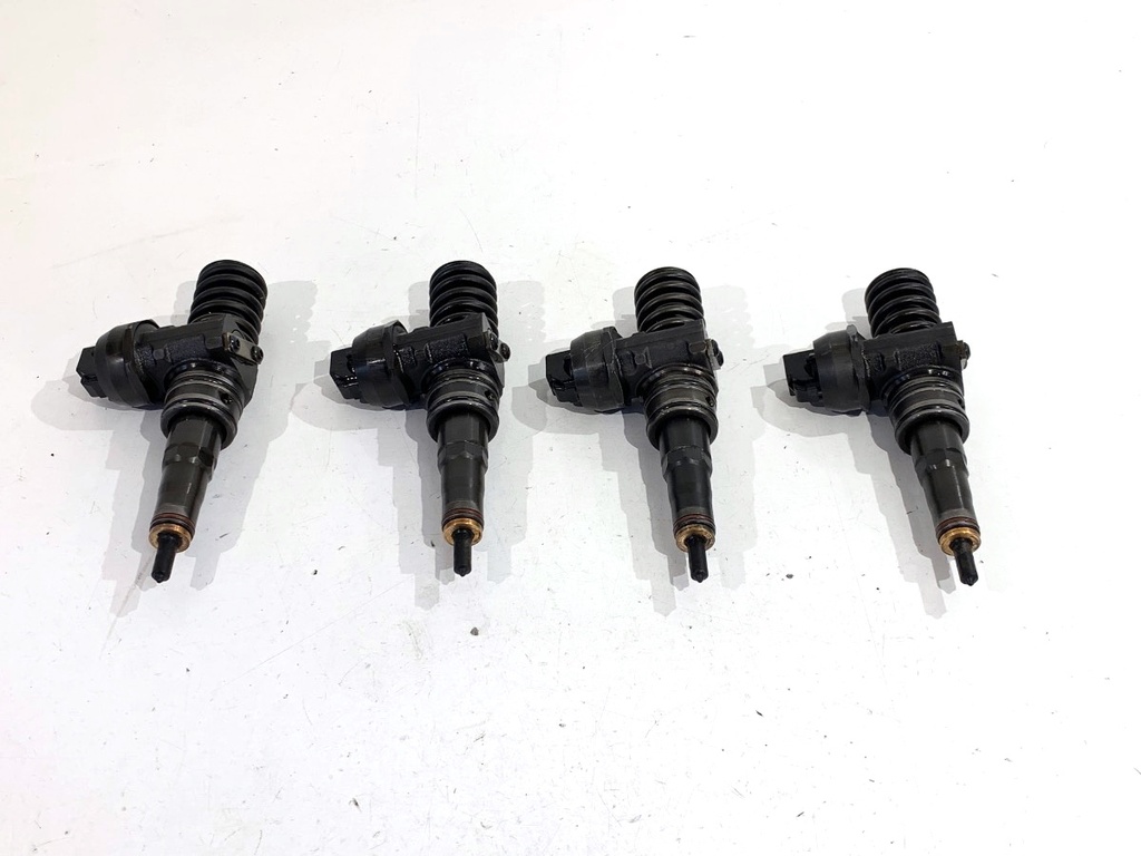 [STARK-901678] Kit de inyectores SKODA OCTAVIA II Combi (1Z5) 1.9 TDI 77 kW 2004-2013