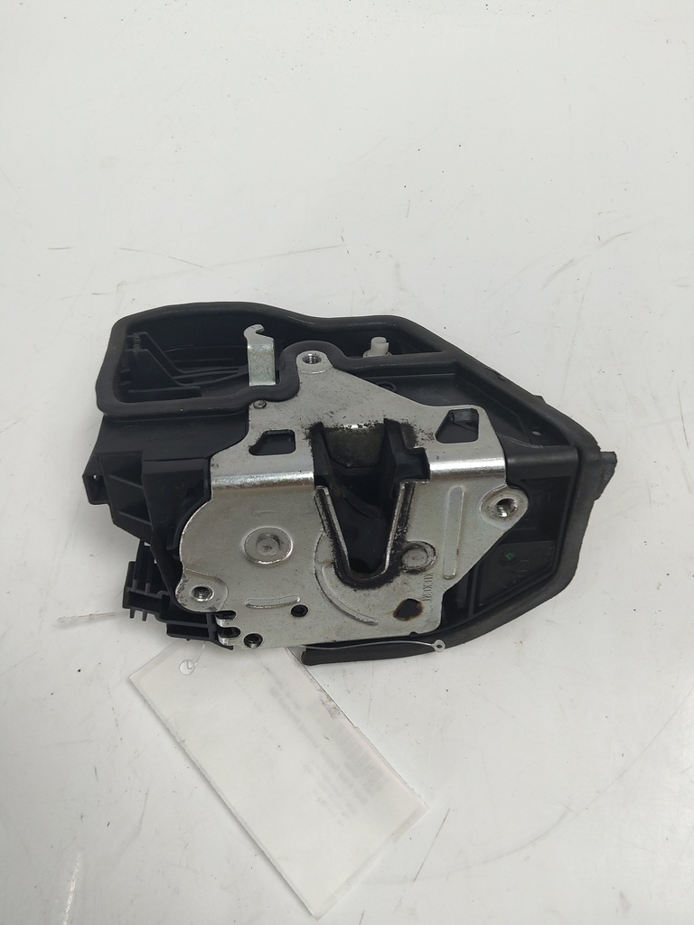 [MTD-521169] Cerradura de puerta BMW Serie 1 F20 1.6 N13B16A 7202150