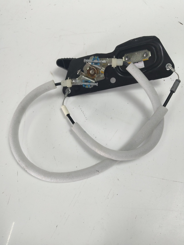 [MTD-521305] Tirador del cable de apertura del capó Peugeot Partner K9 1.5 YHT DV5RCF 2023