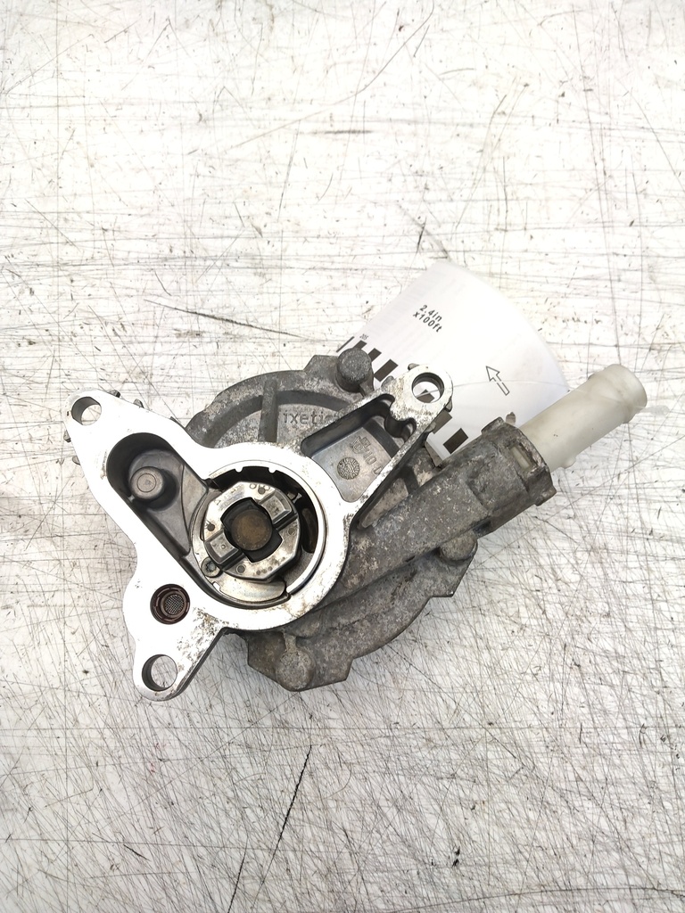 [MTD-531323] Bomba de vacío Nissan Navara YS23DDT 2.3 dCi 146508418R