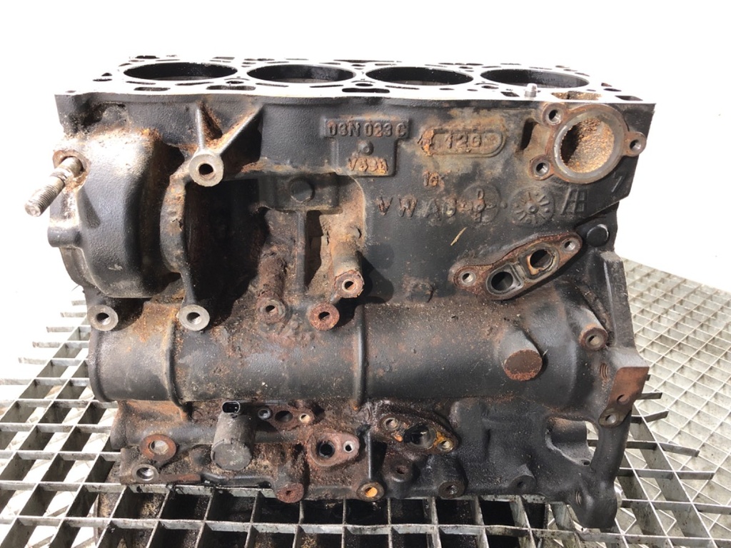 [STARK-813366] Bloque motor VW Passat B8 Variant 2.0 TDI 140 kW