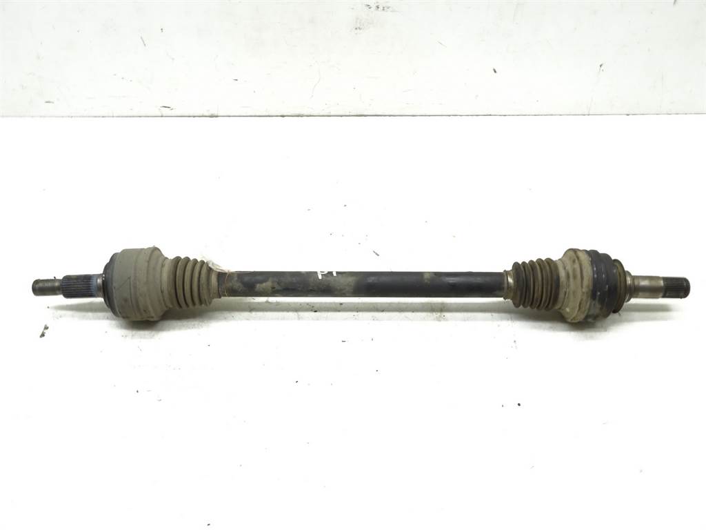 [STARK-378111] Eje trasero derecho VW Touareg (7P5, 7P6) 2010-2018