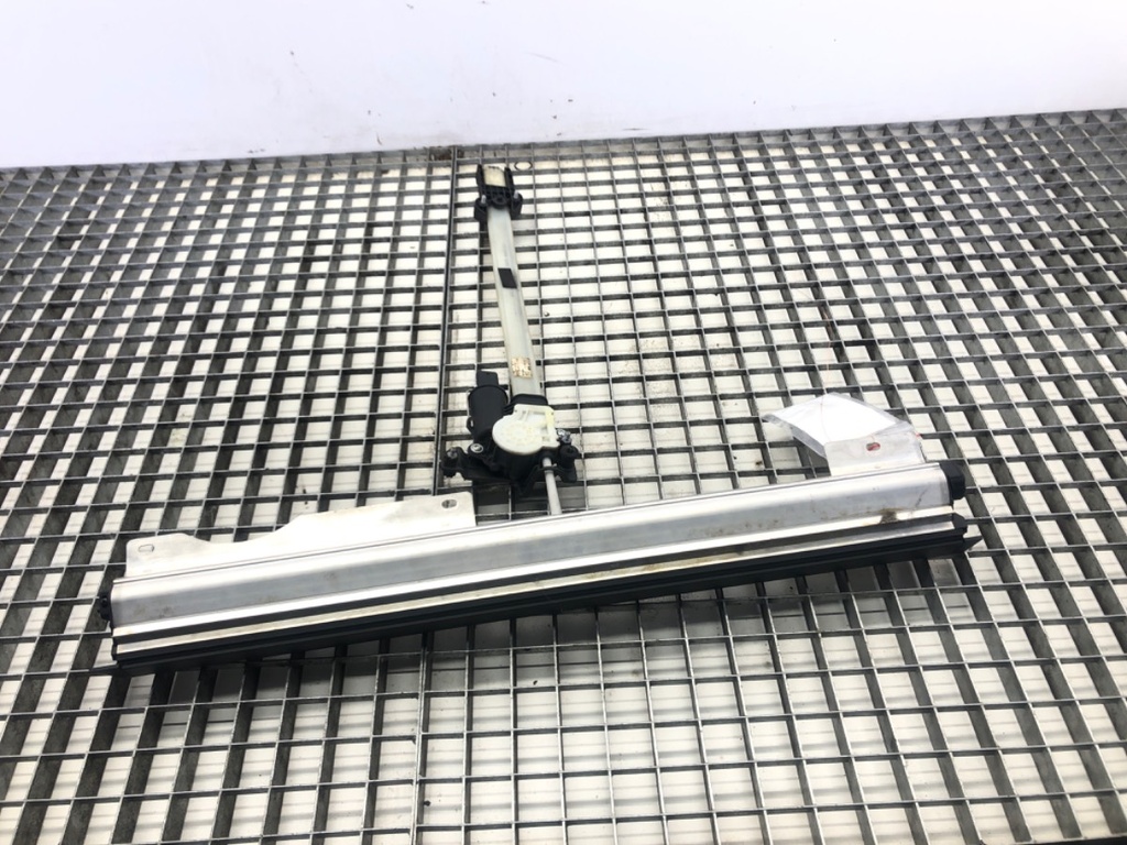 [STARK-537383] Interruptor de puerta trasera derecha Audi A8 D4 (4H2, 4H8, 4HC, 4HL) 2009-2018