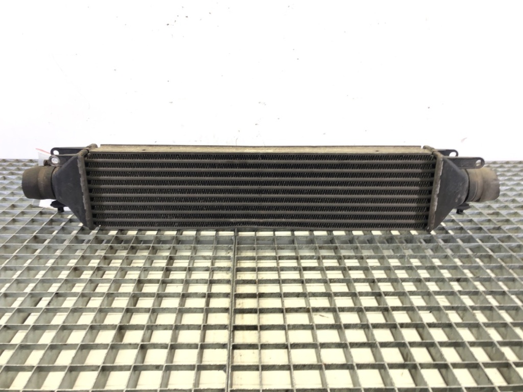 [STARK-574064] Intercooler FIAT LINEA (323_, 110_) 1.4 T-Jet 2007-2022