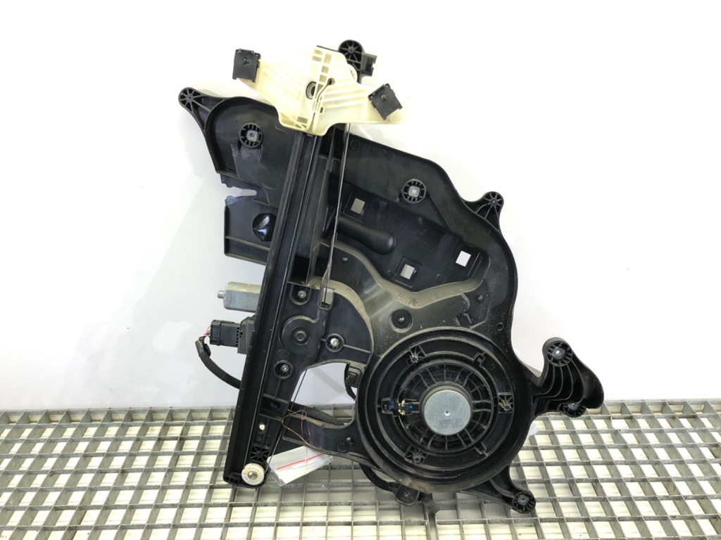 [STARK-599645] Elevador ventanilla delantero derecho PEUGEOT PARTNER K9 1.5 BlueHDi 100 2018-2022