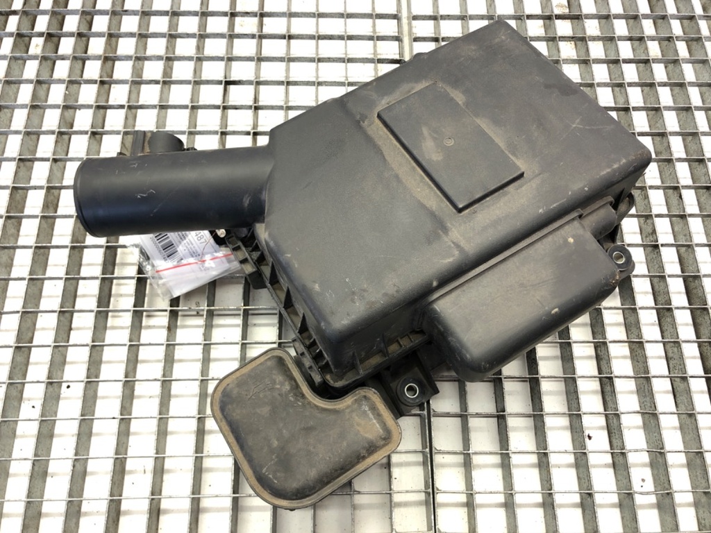 [STARK-607487] Caja de filtro de aire Mitsubishi Outlander III (GG_W, GF_W, ZJ, ZL, ZK) 2.4 Hybrid 4WD 2018-2022