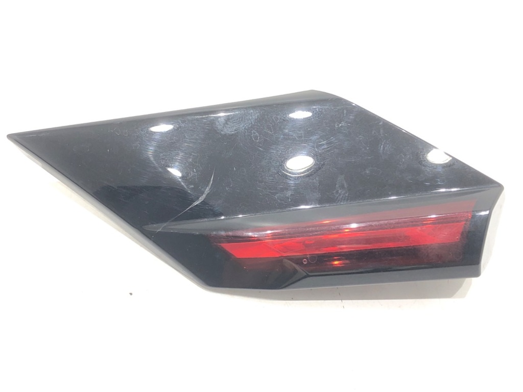 [STARK-609755] Piloto trasero izquierdo CITROEN C4 III (BA_, BB_, BC_) 2020-2022