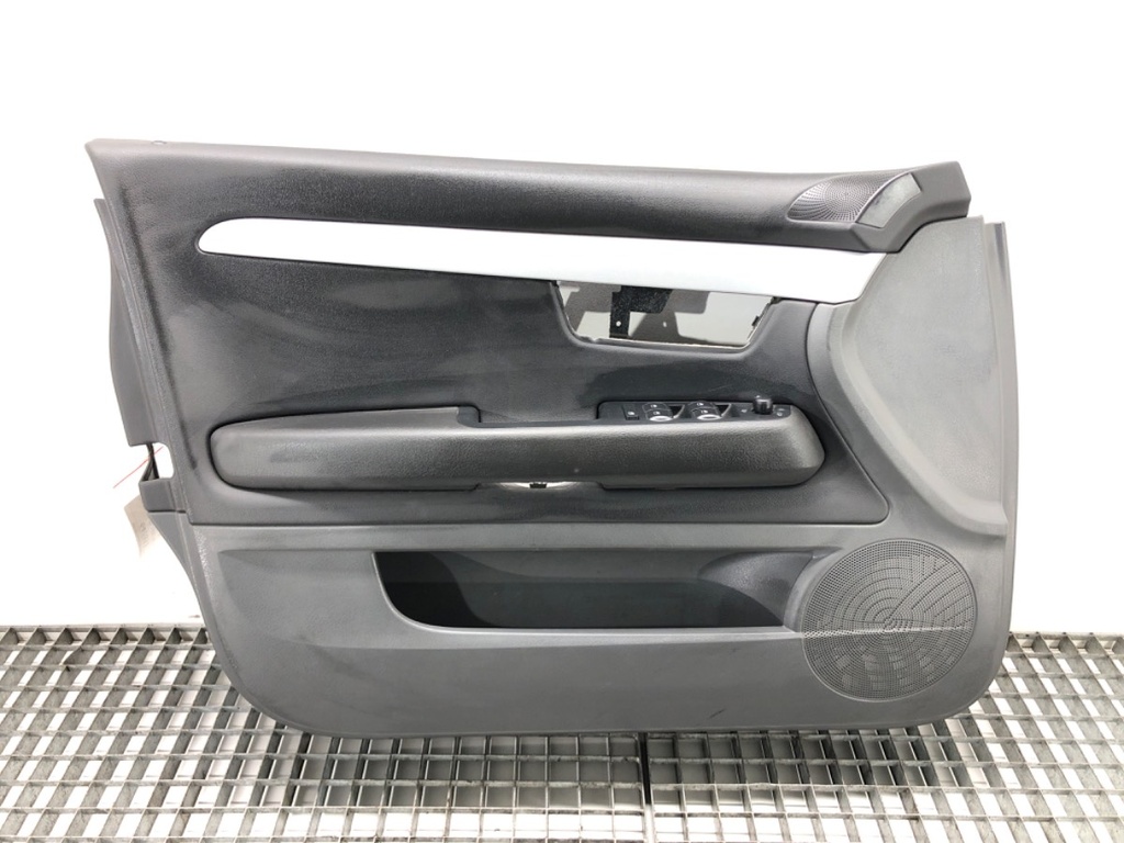 [STARK-640851] Panel de puerta delantero izquierdo SEAT Exeo (3R2) 2.0 TDI 125 kW 2009-2013