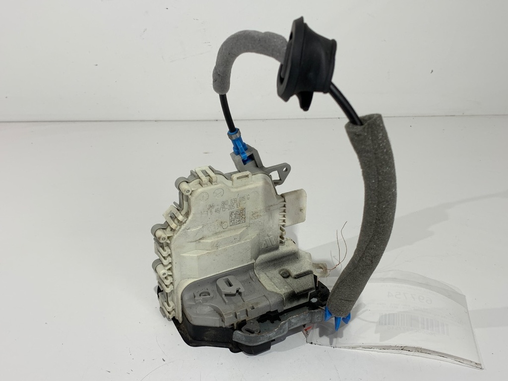 [STARK-697754] Cerradura de puerta trasera derecha AUDI A3 (8V1, 8VK) 2012-2020