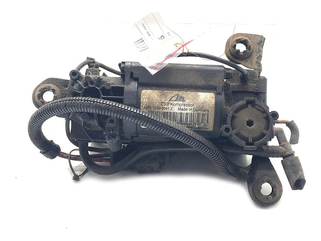 [STARK-909070] Bomba de suspensión Audi A8 D3 (4E2, 4E8) 2002-2010
