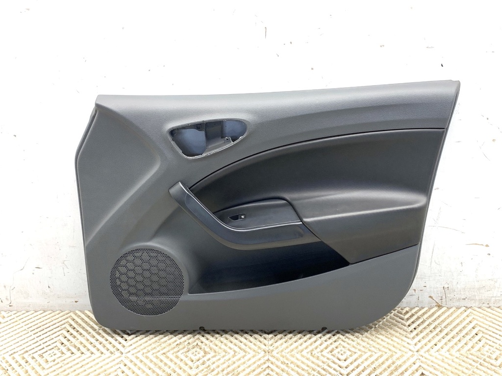 [STARK-739918] Panel de puerta delantero derecho SEAT IBIZA IV (6J5, 6P1) 2008 - 2017