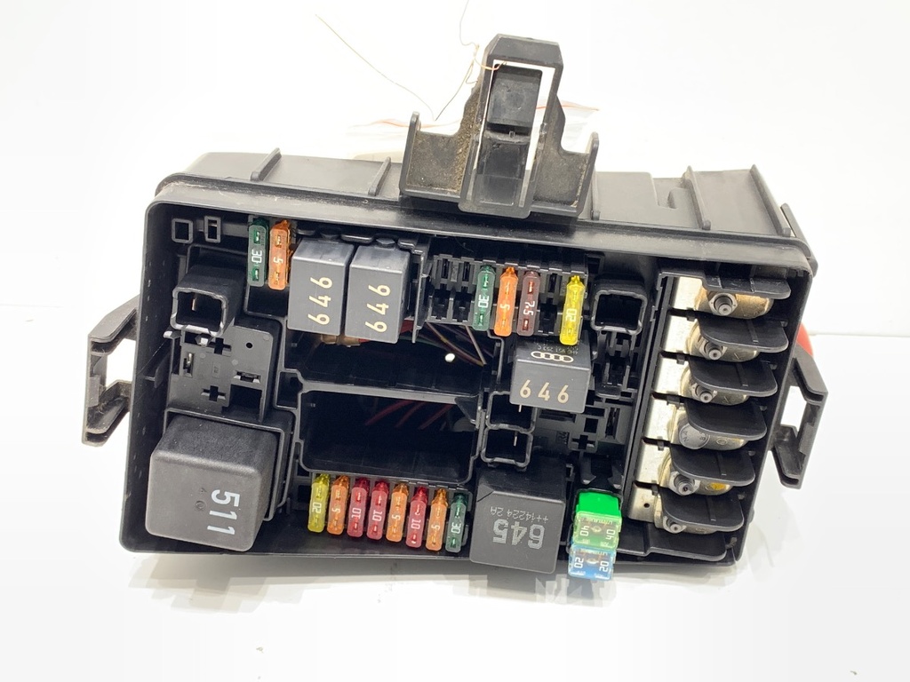 [STARK-753171] Caja de fusibles Skoda Octavia III Combi (5E5, 5E6) 1.6 TDI 2012-2022