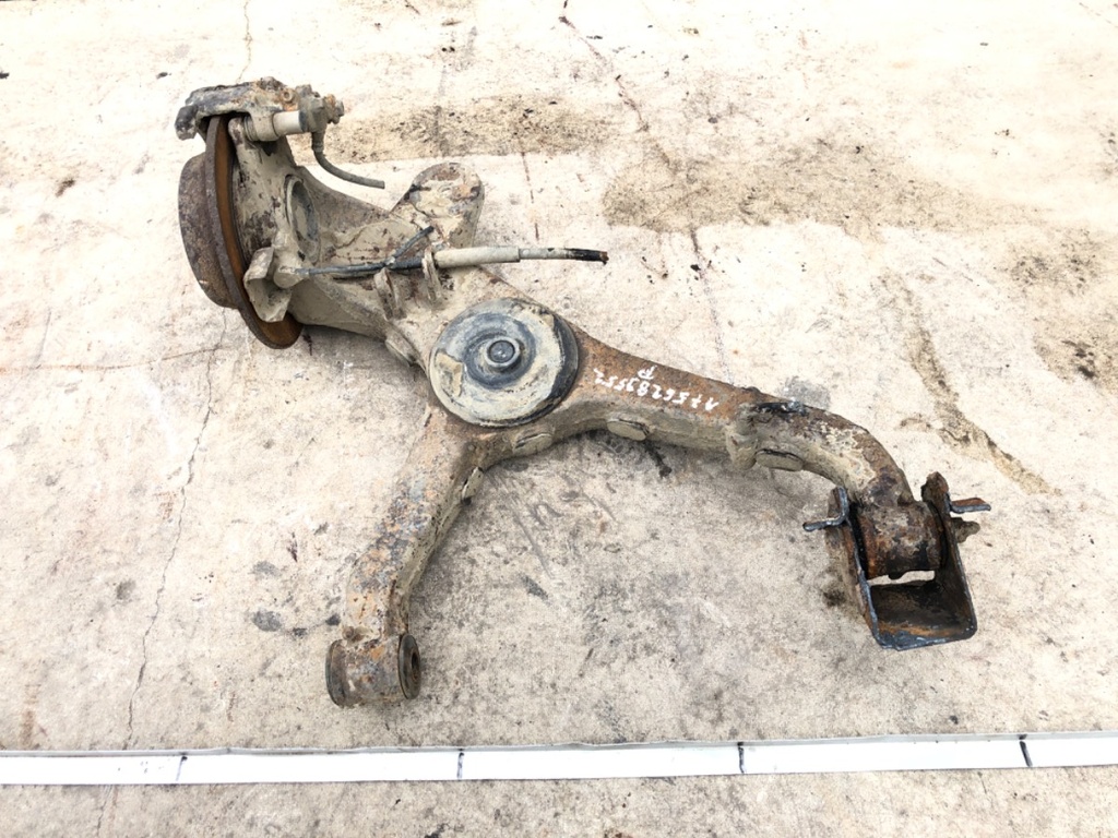 [STARK-764472] Aleta trasera derecha Mercedes-Benz Vito Autobus (W638) 1996-2003