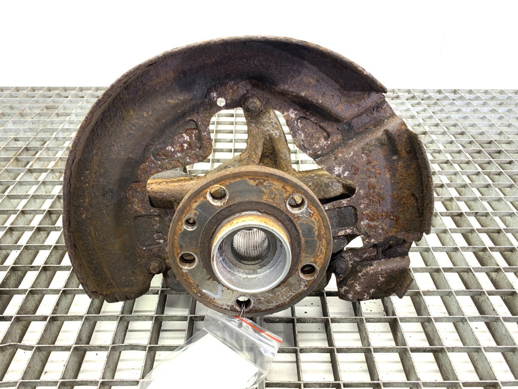 [STARK-779791] Mangueta delantera izquierda Volvo V60 I (155, 157) 2010-2018