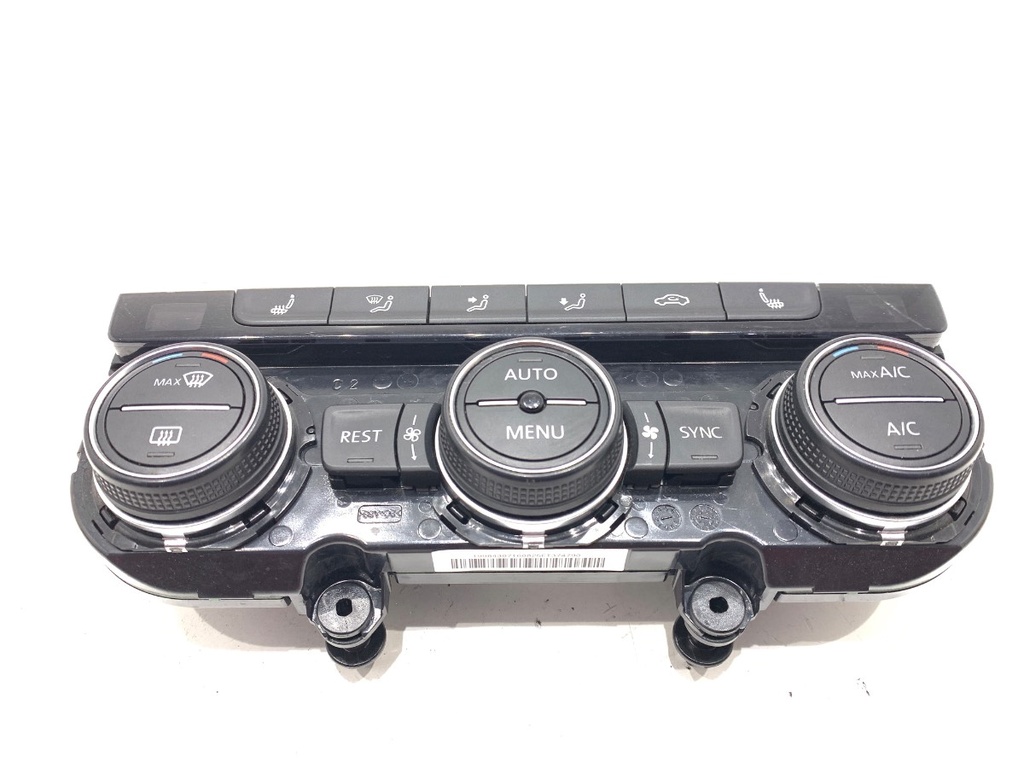 [STARK-814528] Panel de control de climatización VW Passat B8 Variant 2.0 TDI 140kW