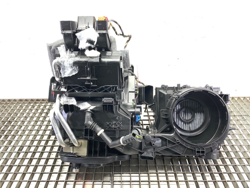 [STARK-847088] Calefactor SKODA OCTAVIA IV Combi (NX5) 2.0 TDI 110 kW 2019-2022