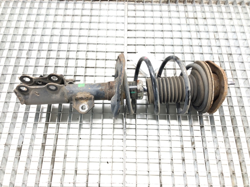[STARK-650146] Amortiguador delantero derecho Toyota Auris (_E18_) 1.6 (ZRE181_, ZRE185_) 97 kW 2012-2018
