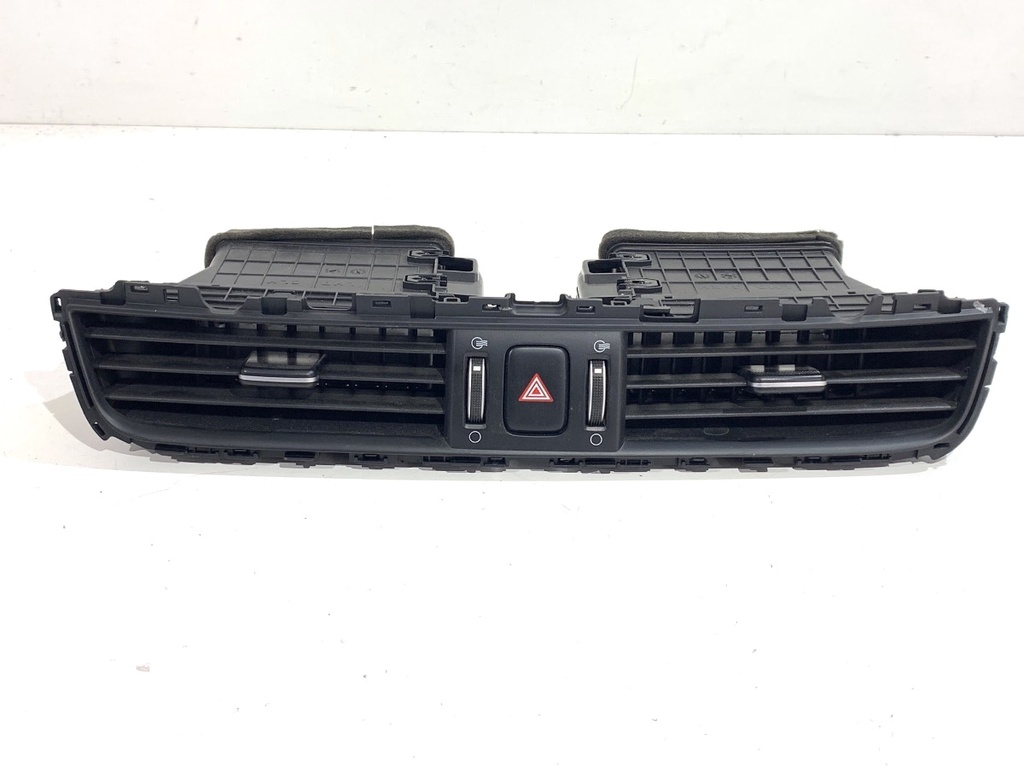 [STARK-795809] Rejilla de admisión delantera KIA OPTIMA (JF) 2015-2022 1.7 CRDi