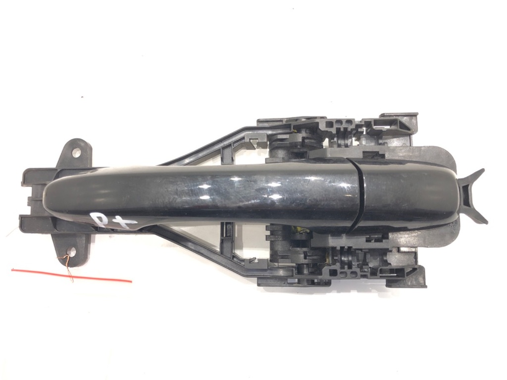 [STARK-624766] Manilla exterior derecha trasera VOLVO V40 liftback (525, 526) 2012-2022