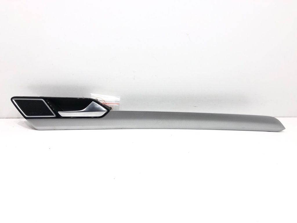 [STARK-646858] Manilla interior de puerta trasera derecha VW Passat B8 Variant (3G5, CB5) 2014-2022