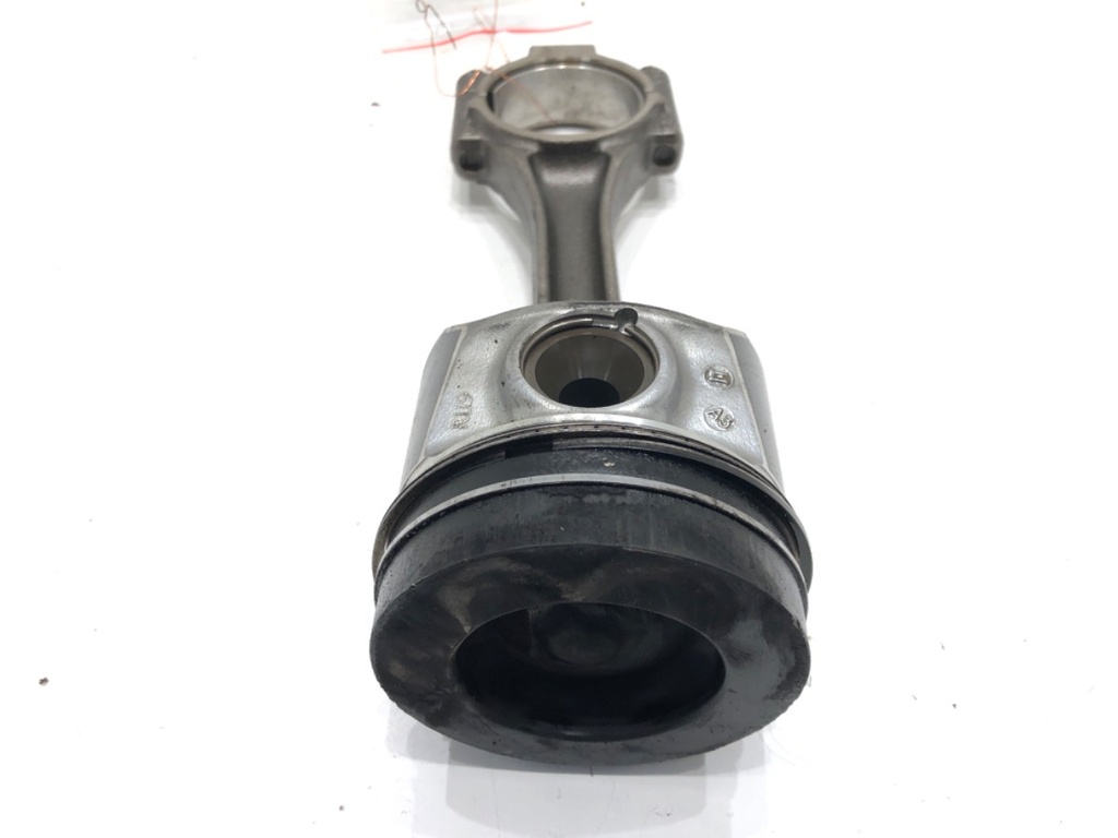 [STARK-663617] Pistón con biela SEAT León (5F1) 1.6 TDI 77 kW [105 CV] diésel 2012-2022