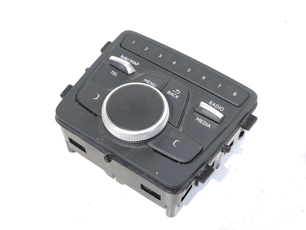 [STARK-788214] Panel de control de radio Audi A4 B9 Avant (8W5, 8WD) 2.0 TDI quattro 2015-2025