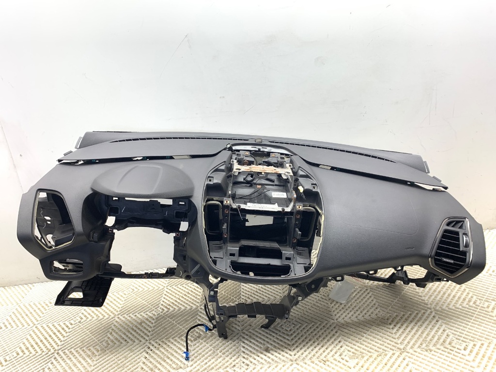 [STARK-860516] Salpicadero Ford USA Escape III 2012-2019 2.0 Ecoboost 179 kW