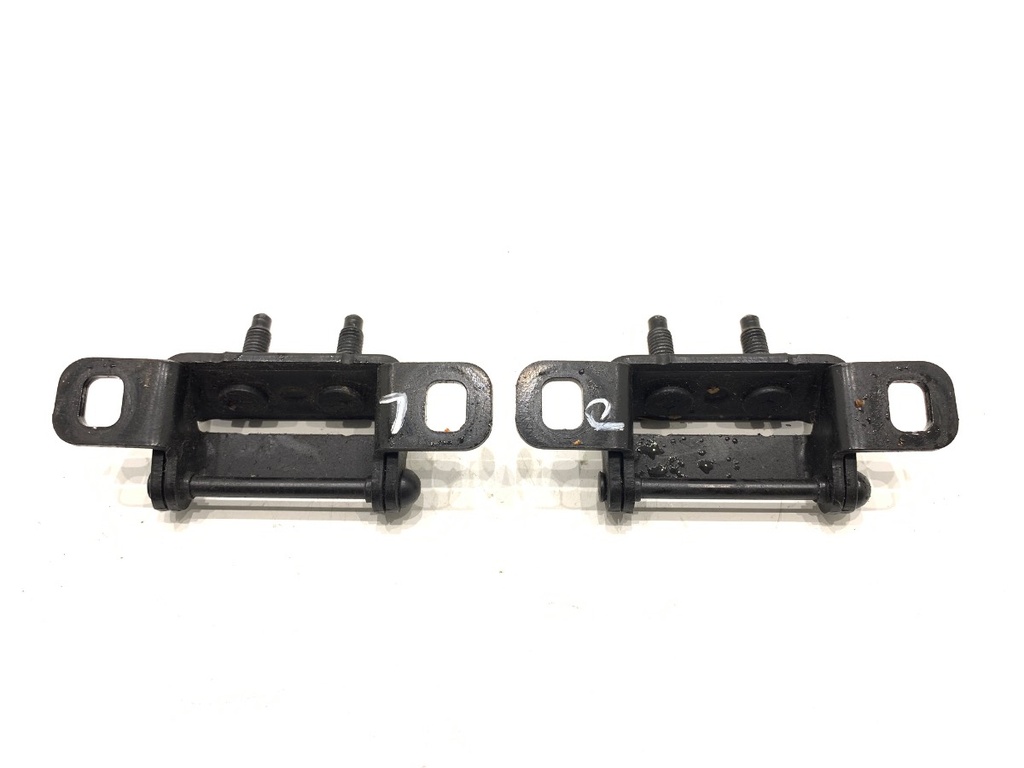 [STARK-789060] Bisagra de portón trasero JEEP CHEROKEE (KL) 2013-2022