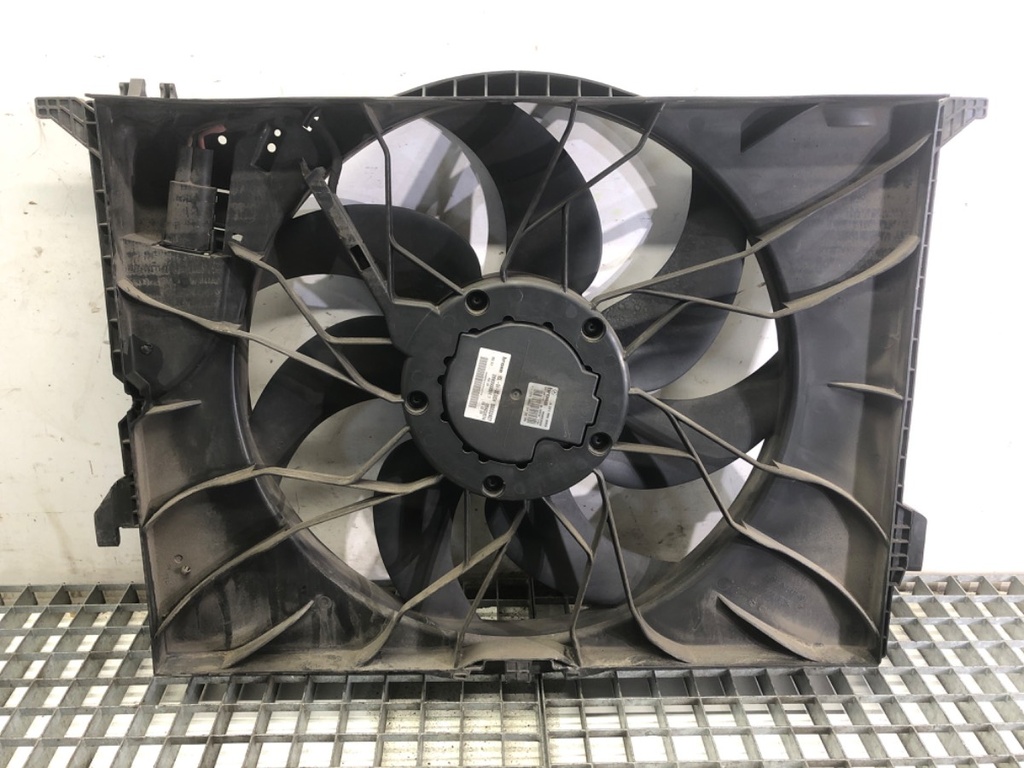 [STARK-773805] Ventilador del radiador Mercedes-Benz Clase S (W221) 2005-2013