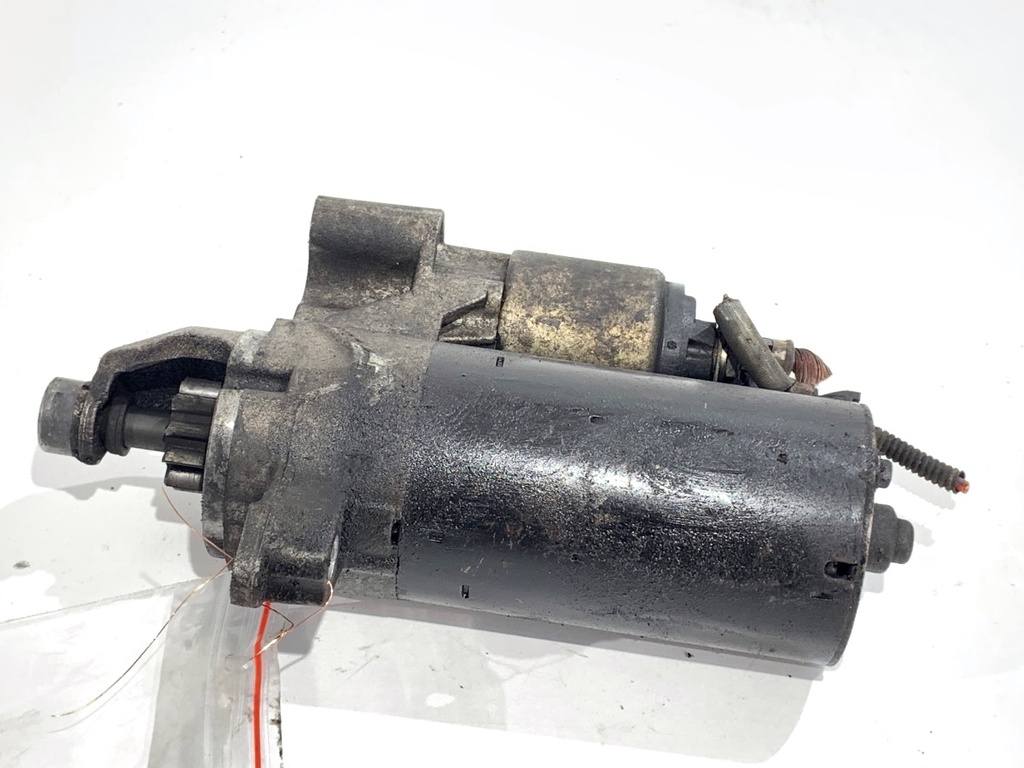 [STARK-800233] Motor de arranque AUDI A4 B8 Avant (8K5) 2.0 TDI