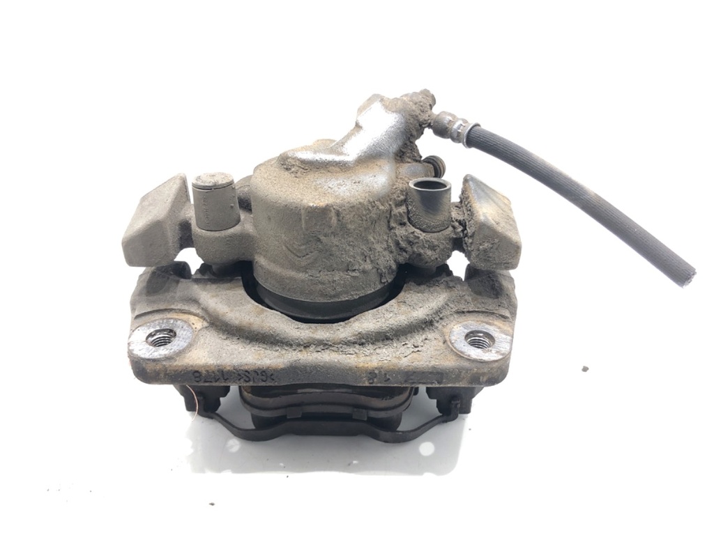 [STARK-801016] Pinza de freno delantera derecha Peugeot Partner 1.5 BlueHDi 2018-2022