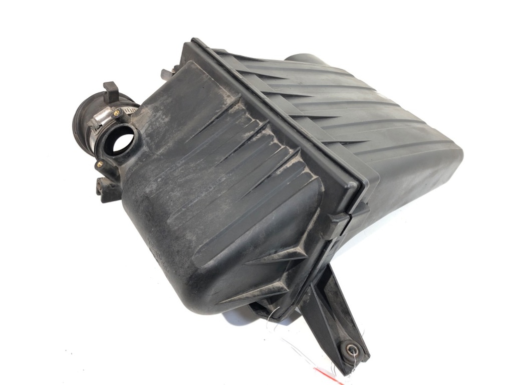 [STARK-802996] Caja de filtro de aire Suzuki Swift III (MZ, EZ) 1.5 2005-2022