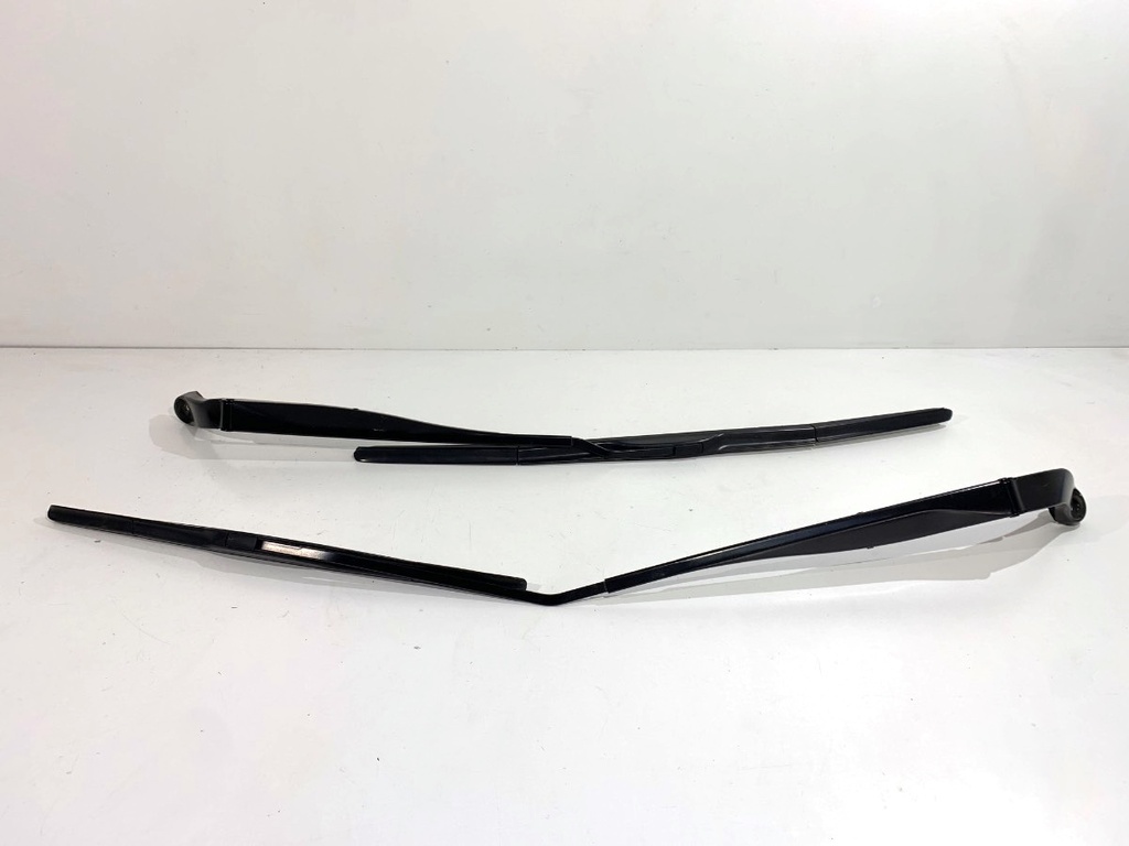 [STARK-805557] Brazo limpiaparabrisas delantero completo Honda Civic IX (FK) 2012-2022