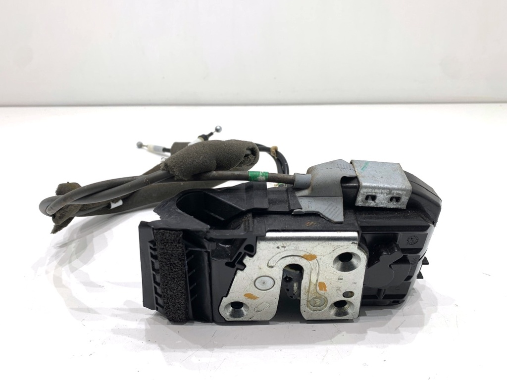 [STARK-842013] Cerradura de puerta delantera derecha Nissan Juke (F15) 2010-2022