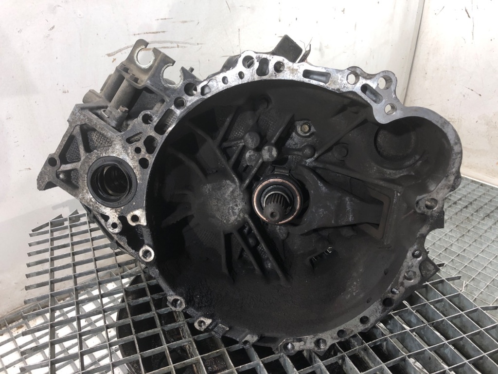 [STARK-768708] Caja de cambios Toyota Corolla (_E12_) 2.0 D-4D 85 kW 2003-2007