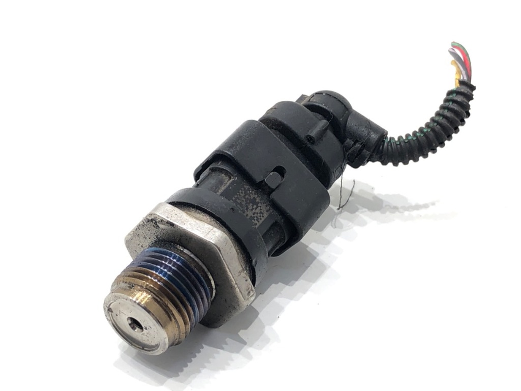[STARK-901523] Sensor de presión de combustible OPEL ZAFIRA B 1.9 CDTI 110 kW