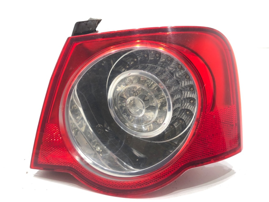 [STARK-905256] Piloto trasero derecho VW Passat B6 (3C2) 2.0 FSI 2005-2010