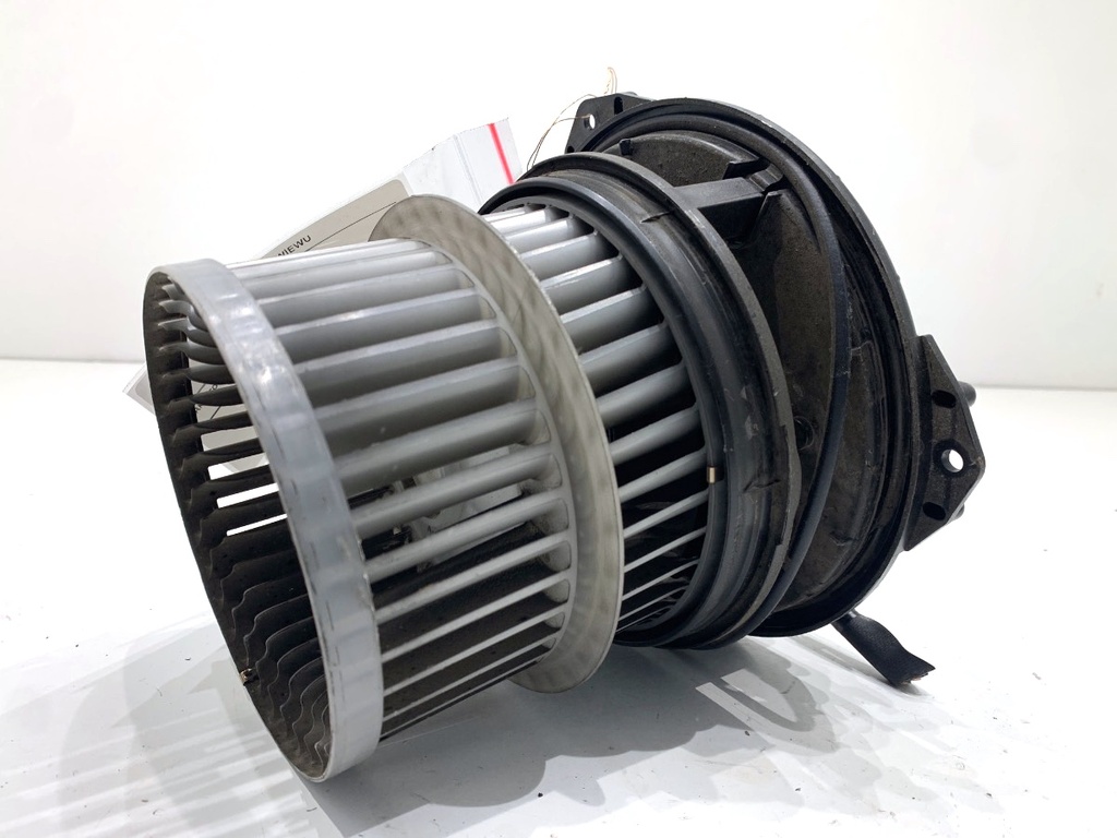 [STARK-905965] Ventilador de admisión Toyota Corolla Kombi (_E21_) 1.8 Hybrid (ZWE211) 2019-