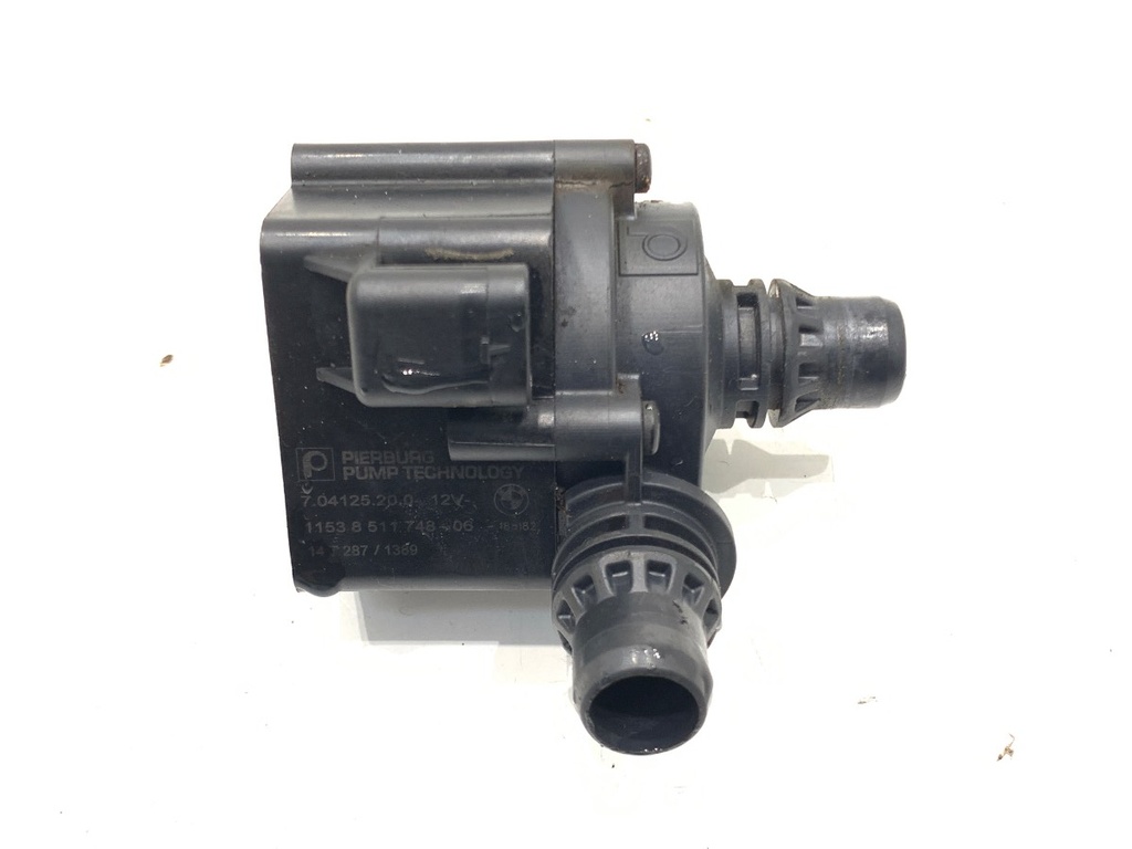 [STARK-916600] Bomba de agua adicional BMW X5 (F15, F85) 2013-2018