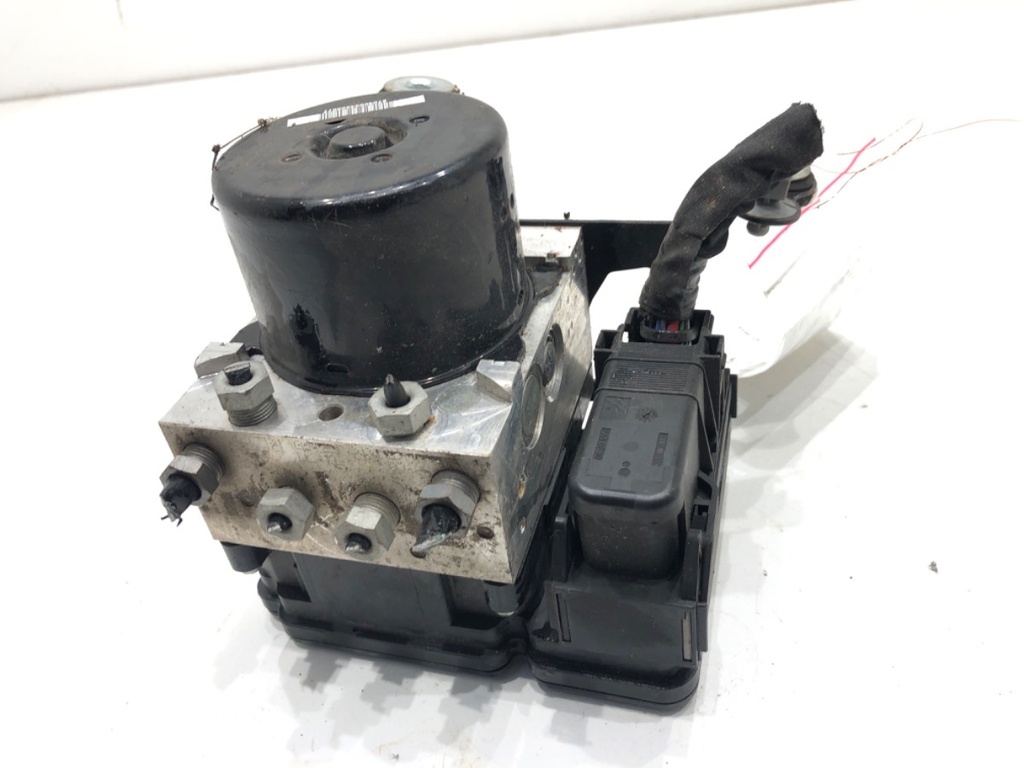 [STARK-917135] Bomba ABS Volvo V60 I (155, 157) 2.0 D4 140 kW 190 CV 2010-2018