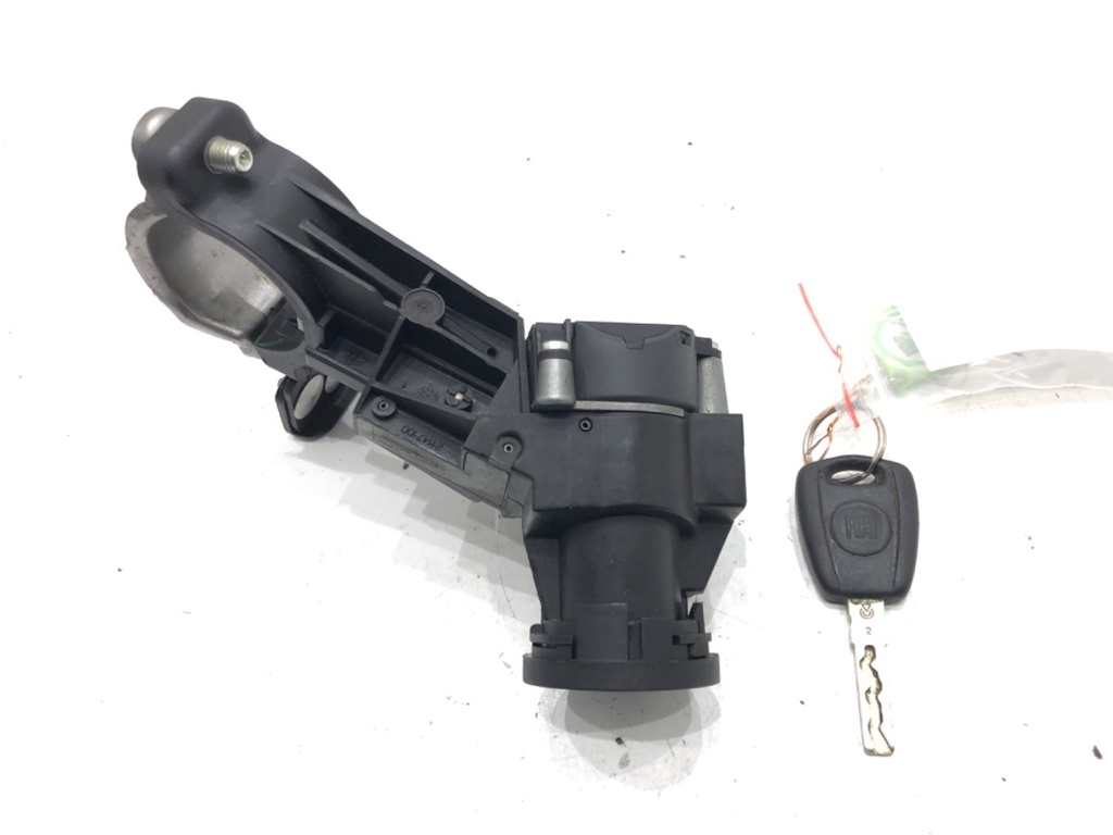 [STARK-632751] Soporte de vaso Fiat Grande Punto 2005-2022
