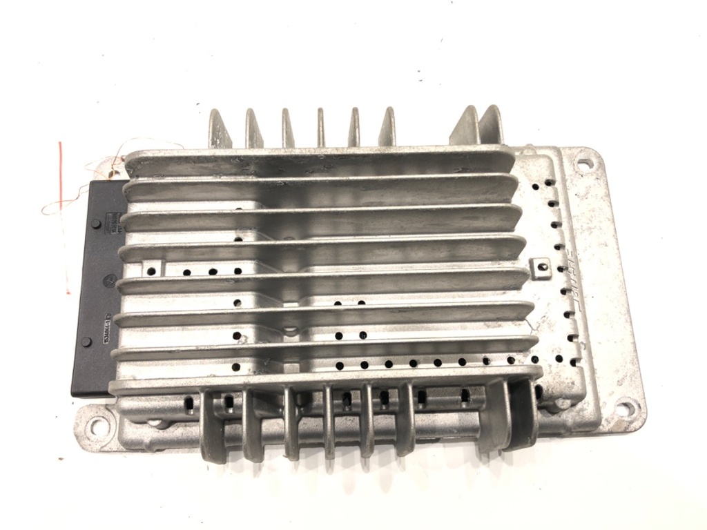 [STARK-690044] Amplificador de audio ALFA ROMEO GT (937_) 2.0 JTS 121 kW