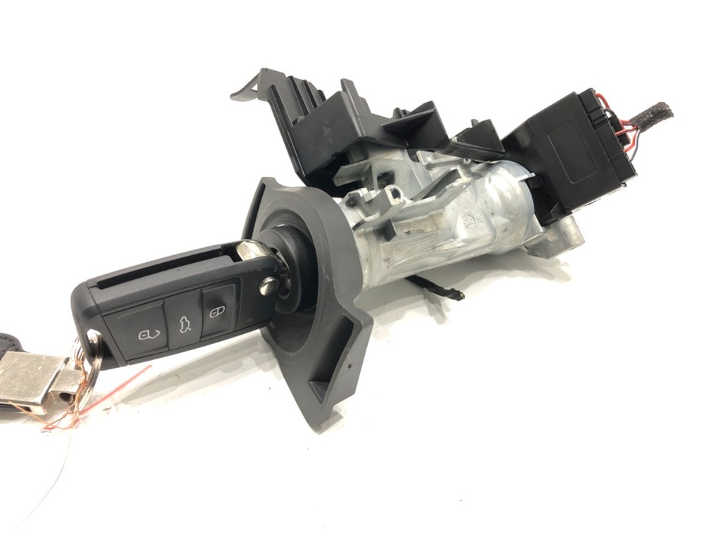[STARK-695064] Soporte de vaso SKODA Fabia III NJ3 1.0 TSI (6C0905865)