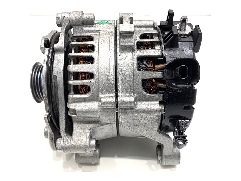 [STARK-927461] Alternador BMW 1 (F70) 2024- 118d 110 kW