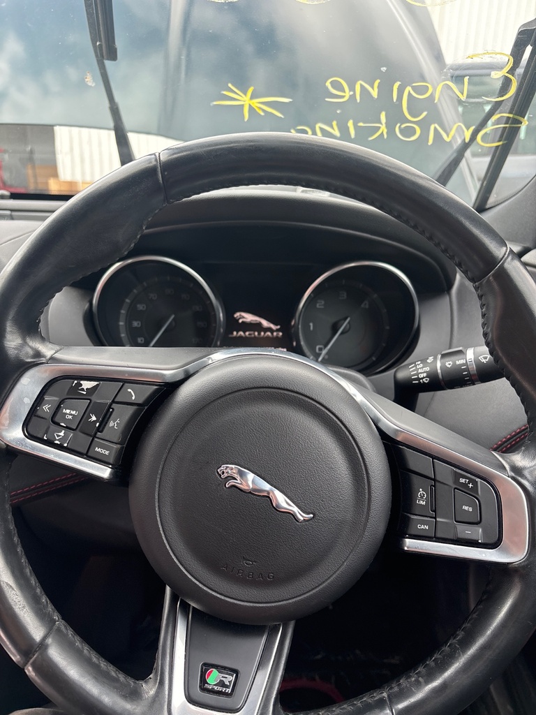 [EPE-124800] Volante de dirección Jaguar XE 2.0 D