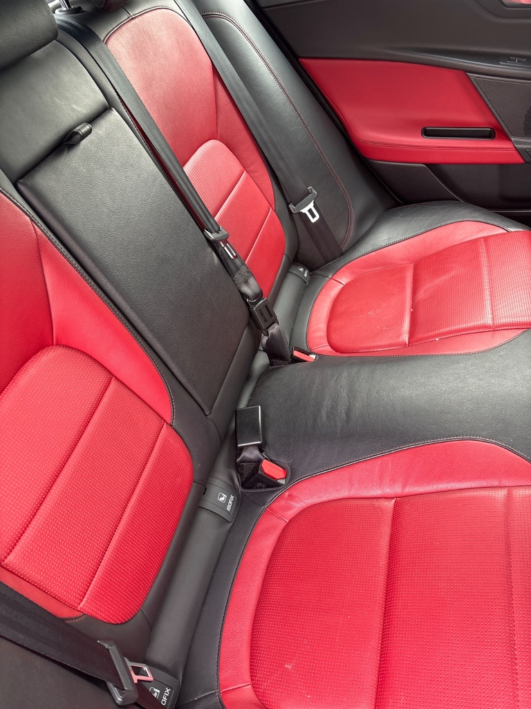 [EPE-124848] Conjunto de asiento trasero Jaguar XE 2.0 D